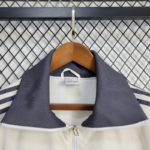 chaqueta-cortaviento-juventus-2025-2026-cuello