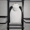 chaqueta-cortaviento-manchester-united-2025-2026-parte-trasera