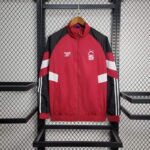 chaqueta-cortaviento-nottingham-forest-2025-2026