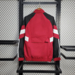 chaqueta-cortaviento-nottingham-forest-2025-2026-parte-trasera