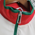 chaqueta-cortaviento-portugal-2025-2026-cuello