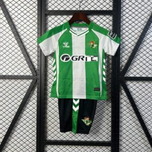 conjunto-niño-real-betis-primera-equipacion-2025-2026