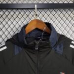 cortaviento-newcastle-2025-2026-cuello
