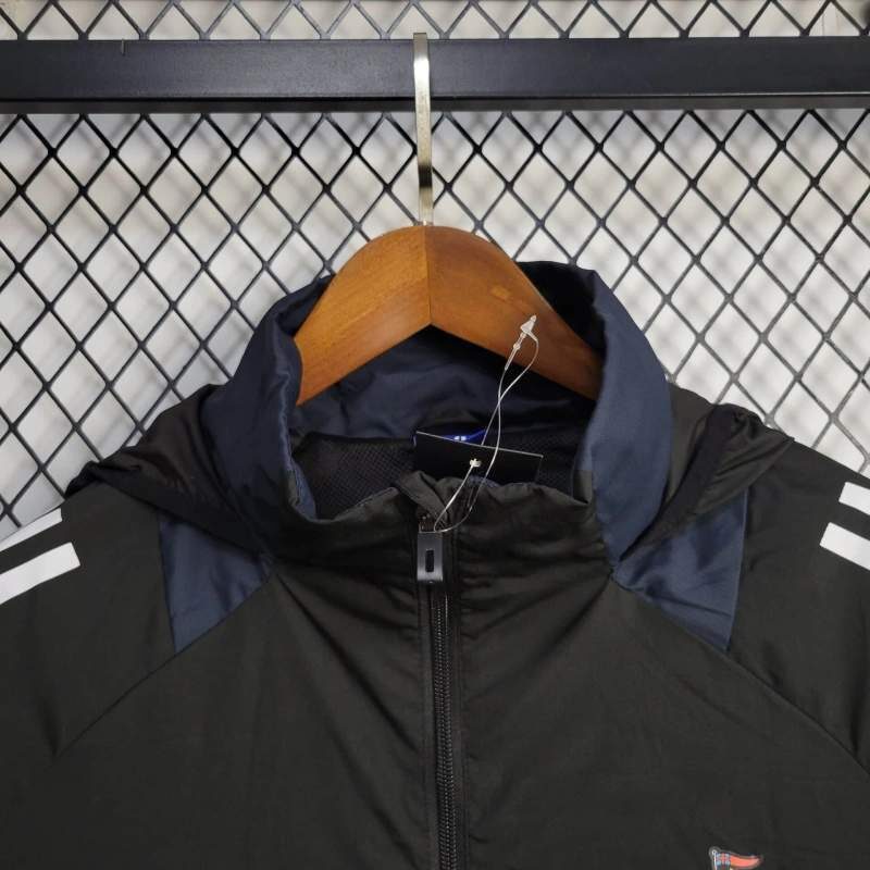 cortaviento-newcastle-2025-2026-cuello