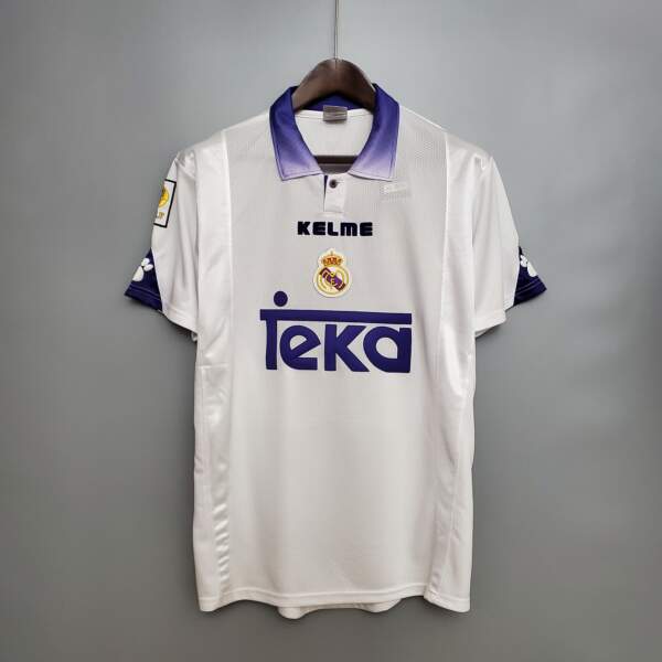 Camiseta Retro Real Madrid 1997-1998 primera equipación Camiseta Retro Real Madrid 1997-1998 primera equipación