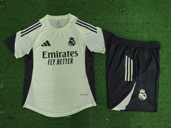 Conjunto Entrenamiento niño - Verde Lima 25-26 Conjunto Entrenamiento niño - Verde Lima 25-26