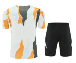 Conjunto de entrenamiento Blanco-Naranja Real Madrid 25-26 dorsal