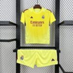 Conjunto niño Real Madrid Amarillo edicion especial 25-26 dorsal