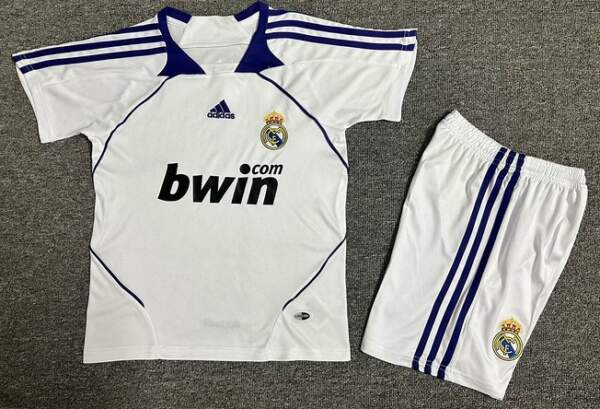 Conjunto niño Retro Real Madrid 2007-2008 local