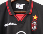 camiseta-ac-milan-segunda-equipacion-retro-negro-1997-1998-cuello