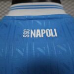 camiseta-napoli-primera-equipacion-version-jugador-2025-2026-cuello-trasero