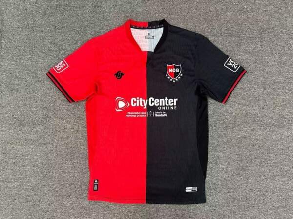 camiseta-newells-primera-equipacion-2025-2026 camiseta-newells-primera-equipacion-2025-2026