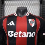 camiseta-river-plate-segunda-equipacion-version-jugador-2025-2026-pecho