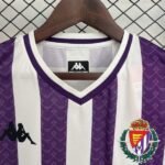 camiseta-valladolid-primera-equipacion-2025-2026-cuello