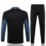 chandal-manchester-united-negro-gris-2024-2025-parte-trasera