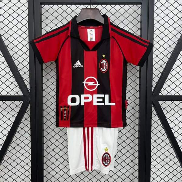 conjunto-niño-ac-milan-primera-equipacion-retro-1998-1999 conjunto-niño-ac-milan-primera-equipacion-retro-1998-1999