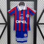 conjunto-niño-bayern-de-munich-primera-equipacion-retro-1995-1997