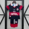 conjunto-niño-bayern-de-munich-primera-equipacion-retro-1997-1999