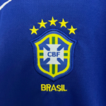 conjunto-niño-brazil-segunda-equipacion-2004-escudo