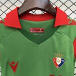 conjunto-niño-osasuna-segunda-equipacion-2025-2026-cuello