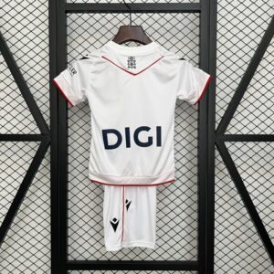 conjunto-niño-osasuna-tercera-equipacion-2025-2026-parte-trasera