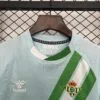 conjunto-niño-real-betis-segunda-equipacion-2025-2026-cuello