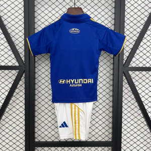 conjunto-niño-real-oviedo-primera-equipacion-2025-2026-parte-trasera