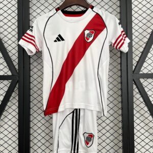 conjunto-niño-river-plate-2025-2026