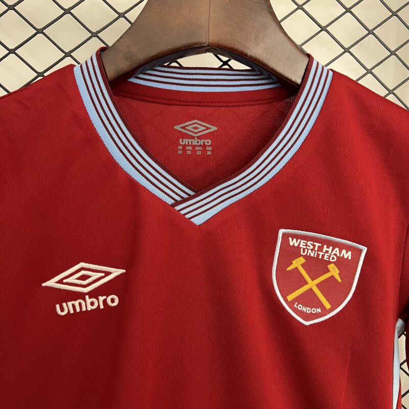 conjunto-niño-west-ham-primera-equipacion-2025-2026-cuello