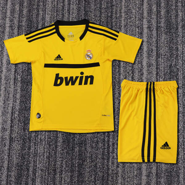 Conjunto niño Retro Real Madrid portero 2011-2012 Conjunto niño Retro Real Madrid portero 2011-2012