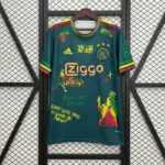 camiseta-ajax-bob-marley-edicion-especial-2025-2026
