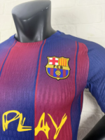 camiseta-barcelona-ed-sheeran-version-jugador-2025-2026-escudo