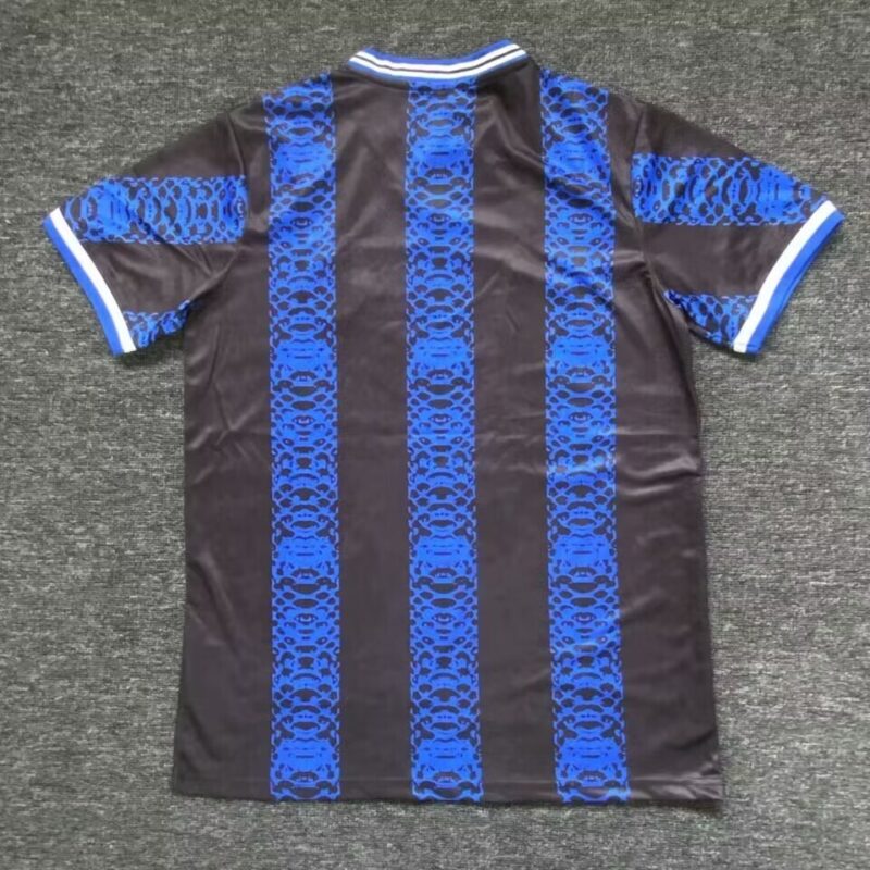 camiseta-inter-milan-edicion-especial-2024-2025-parte-trasera