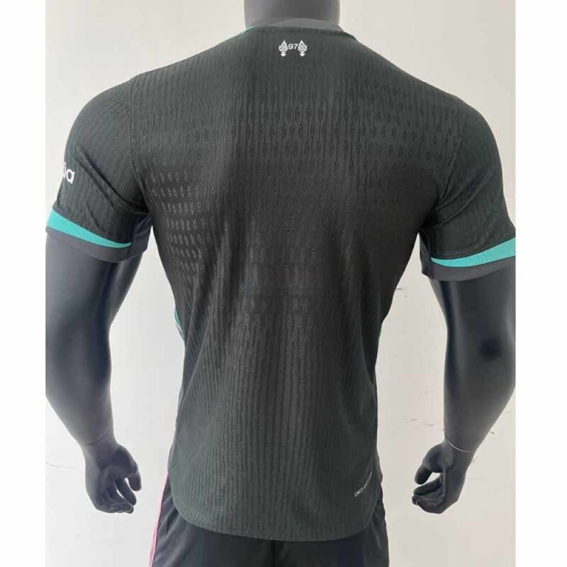 camiseta-liverpool-version-jugador-2024-2025-parte-trasera