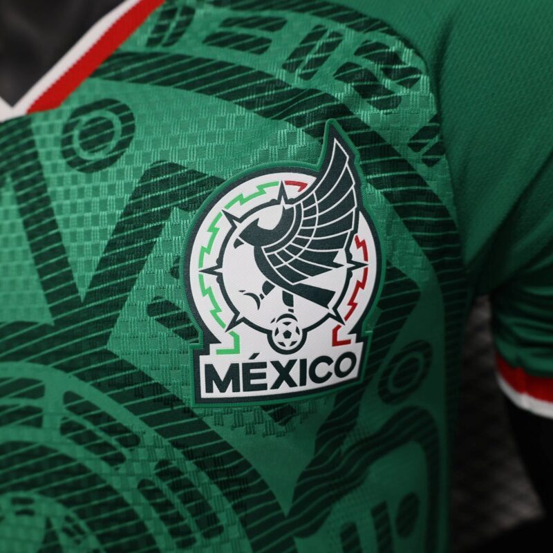 camiseta-mexico-primera-equipacion-mexico-version-jugador-2025-2026-escudo