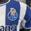 camiseta-porto-primera-equipacion-version-jugador-2025-2026-escudo