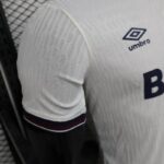 camiseta-west-ham-segunda-equipacion-version-jugador-2025-2026-puño