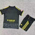conjunto-niño-real-zaragoza-segunda-equipacion-2025-2026-parte-trasera