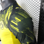 Camiseta Borussia Dortmund Primera Equipacion 2025-26 Versión Jugador-hombro