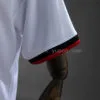 camiseta-alemania-primera-equipacion-2026-puño
