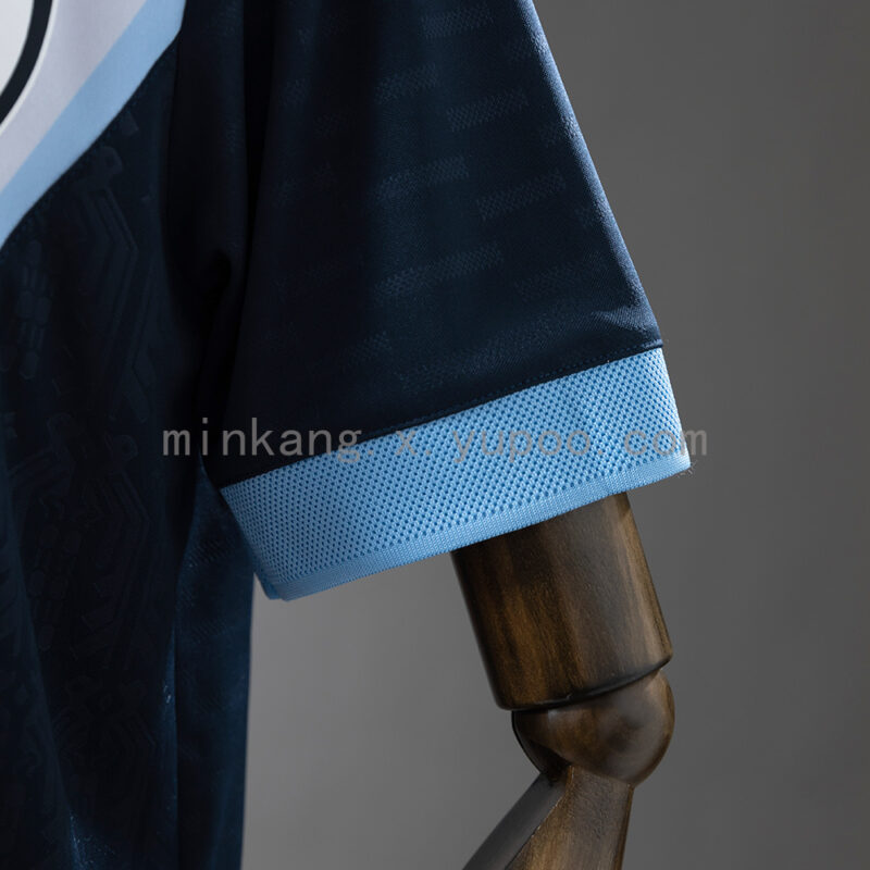 camiseta-guatemala-segunda-equipacion-2025-2026-puño