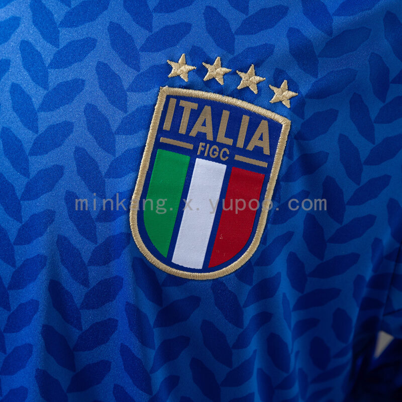 camiseta-italia-primera-equipacion-2026-escudo