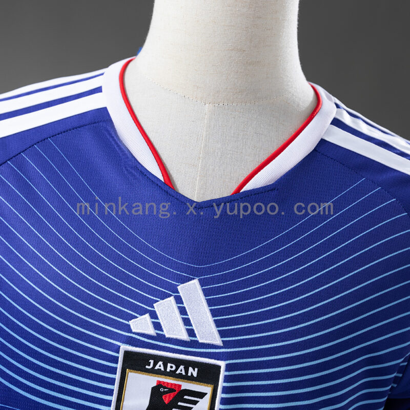 camiseta-japon-primera-equipacion-2025-2026-cuello