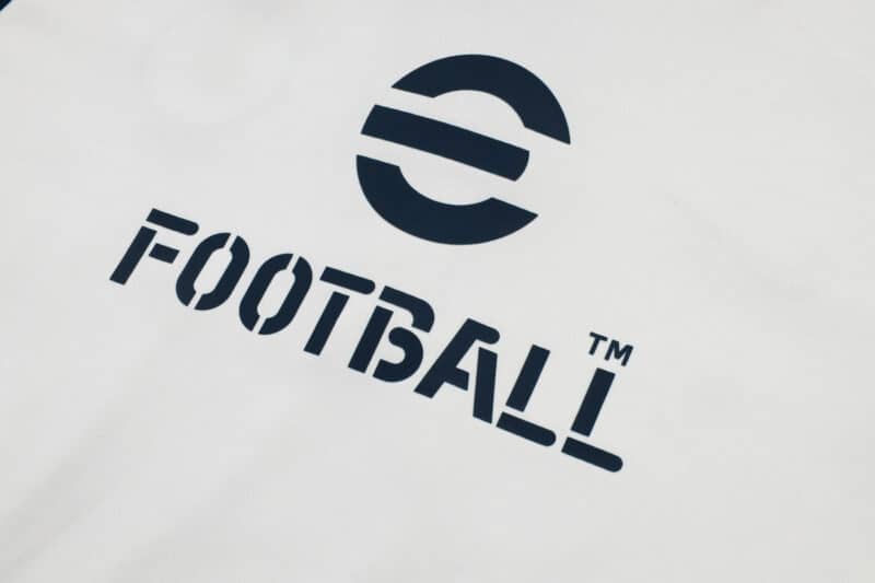 chandal-inter-milan-blanco-2025-2026-pecho