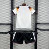 conjunto-niño-alemania-primera-equipacion-2025-2026-parte-trasera