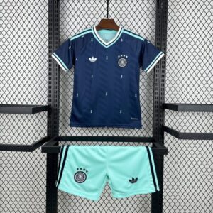 conjunto-niño-alemania-segunda-equipacion-2026