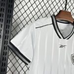 conjunto-niño-botafogo-tercera-equipacion-2025-2026-puño