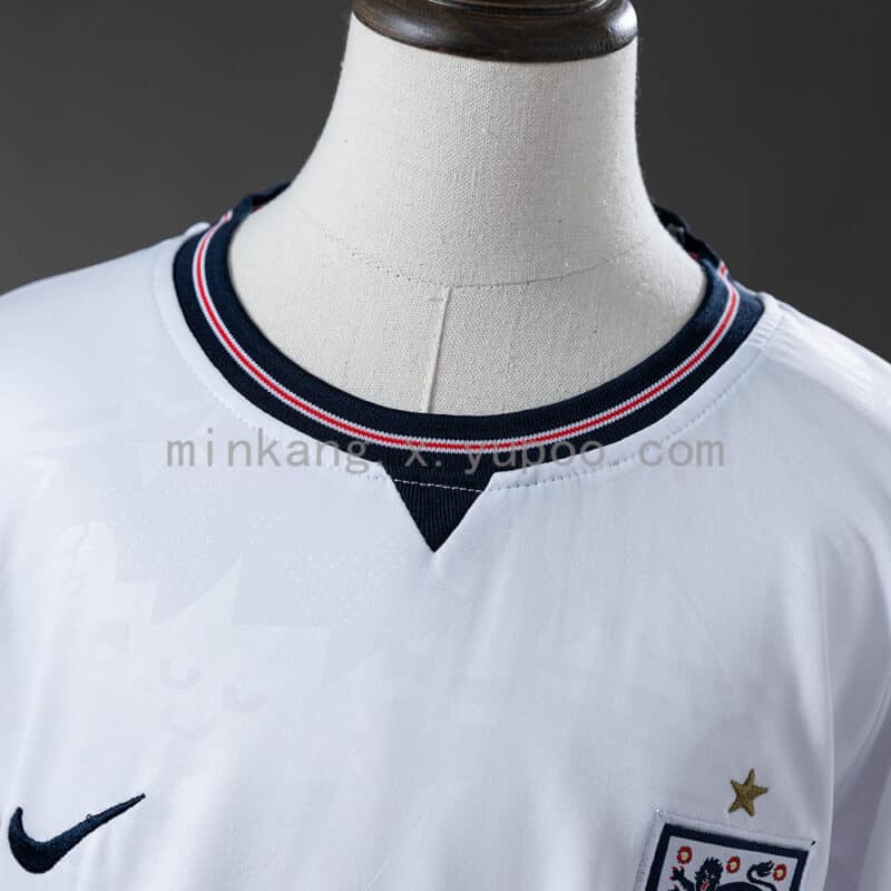 conjunto-niño-inglaterra-primera-equipacion-mundial-2026-cuello
