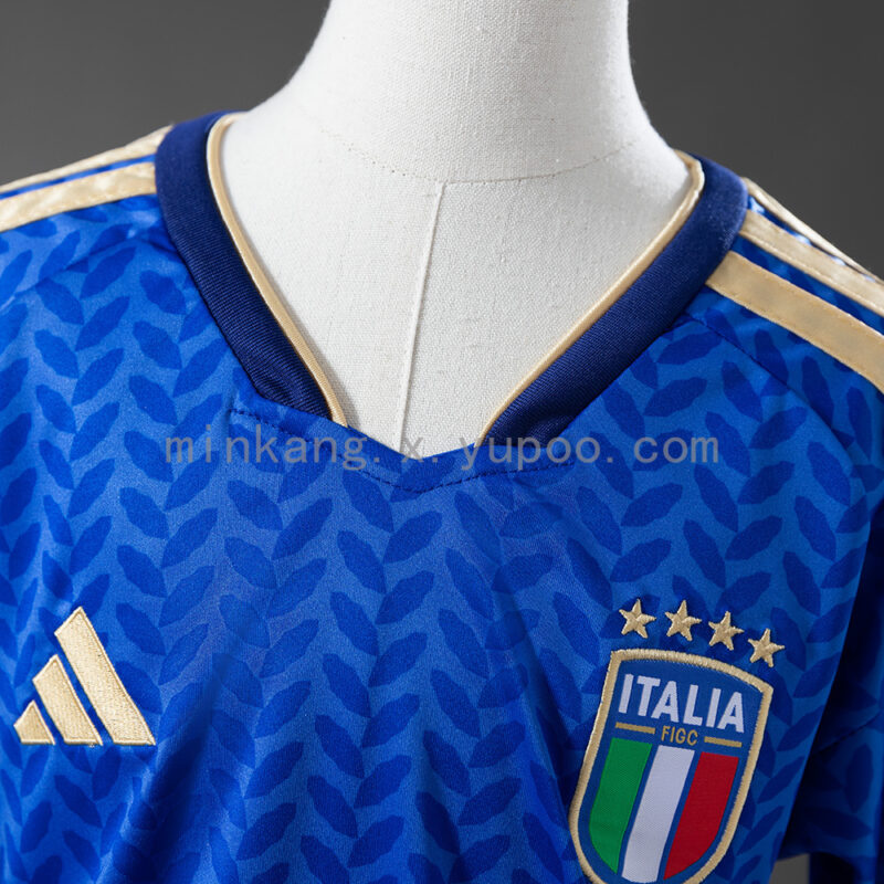 conjunto-niño-italia-primera-equipacion-2026-cuello