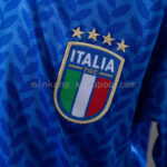 conjunto-niño-italia-primera-equipacion-2026-escudo